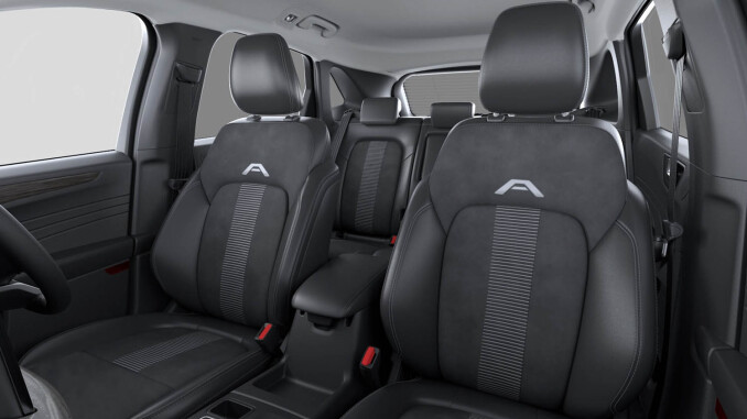 Ford Kuga 2.5 FHEV Active 5dr CVT Hybrid Estate - Image 5